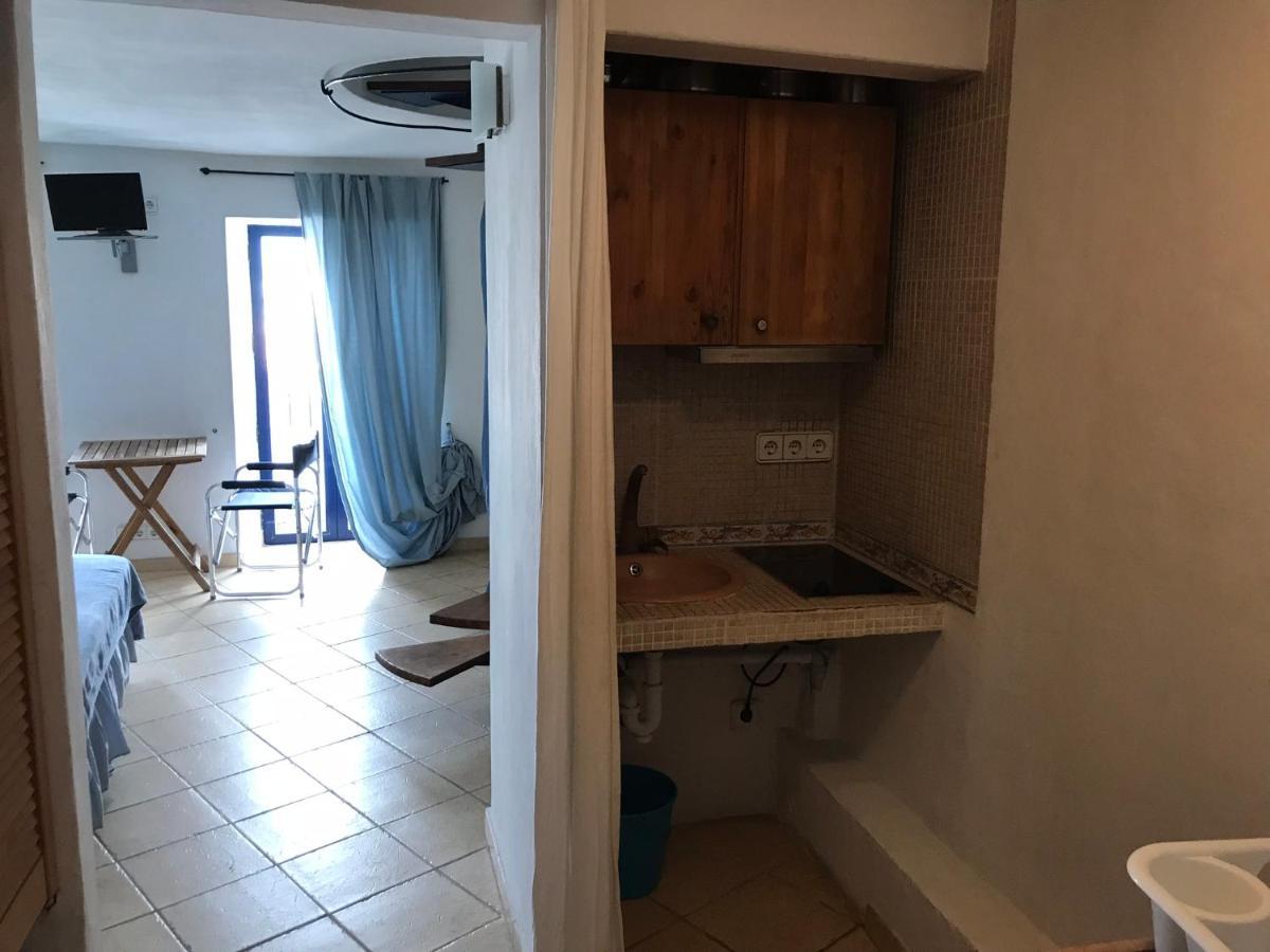 Mirador De La Virgen Atico Con Terraza Y Estudio Sin Terraza Apartment Ibiza Town Luaran gambar