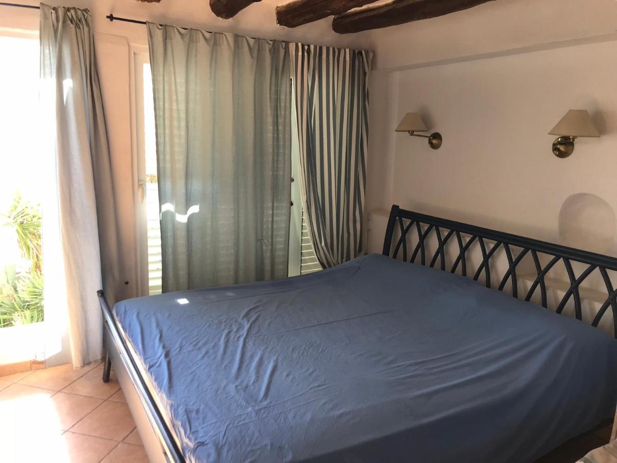 Mirador De La Virgen Atico Con Terraza Y Estudio Sin Terraza Apartment Ibiza Town Luaran gambar