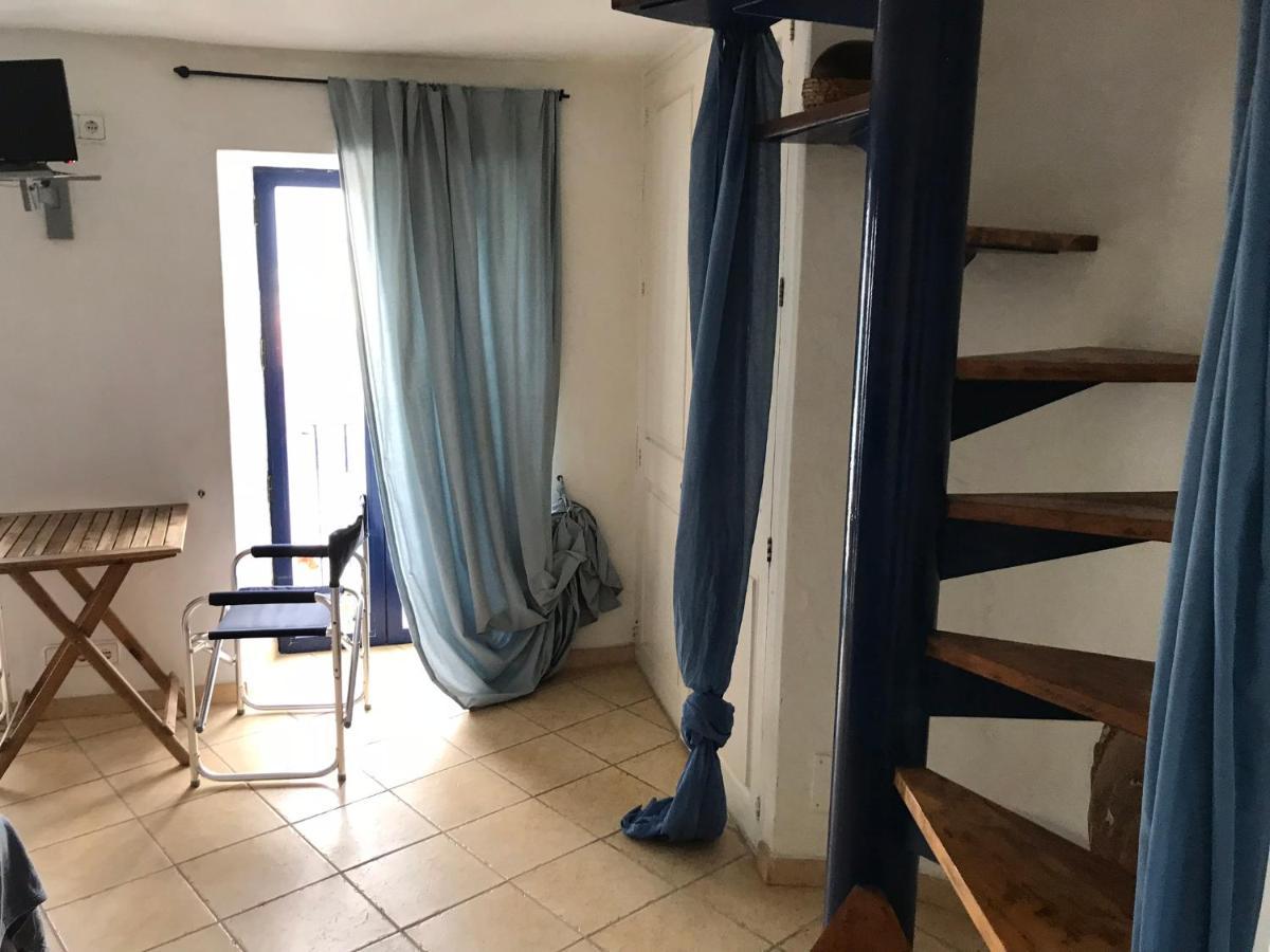 Mirador De La Virgen Atico Con Terraza Y Estudio Sin Terraza Apartment Ibiza Town Luaran gambar