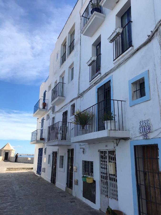 Mirador De La Virgen Atico Con Terraza Y Estudio Sin Terraza Apartment Ibiza Town Luaran gambar